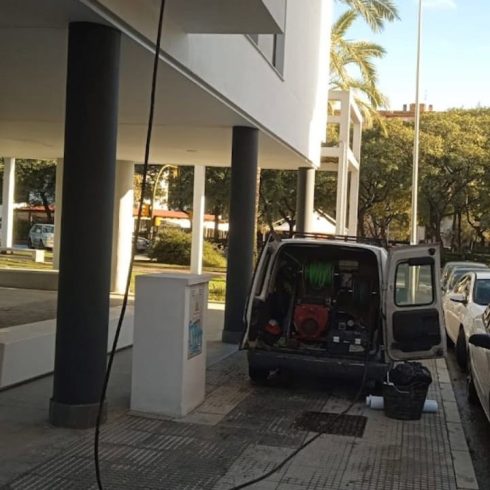 desatasco en comunidad de vecinos en Huelva